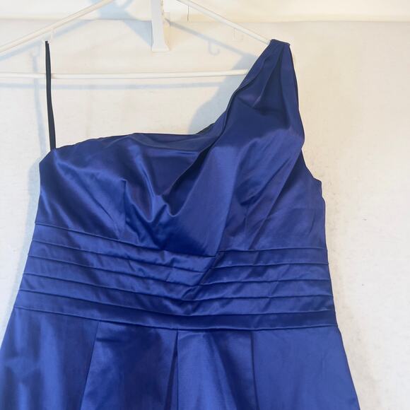 Shape FX Above the Knee Dress Woman Size 4 Royal Blue Ulimate Control Lining - Picture 2 of 16